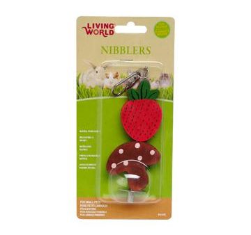 Living World Nibblers jouet à gruger fraise et champignon en bois sur tige pour petits mammifères Hot on Sale